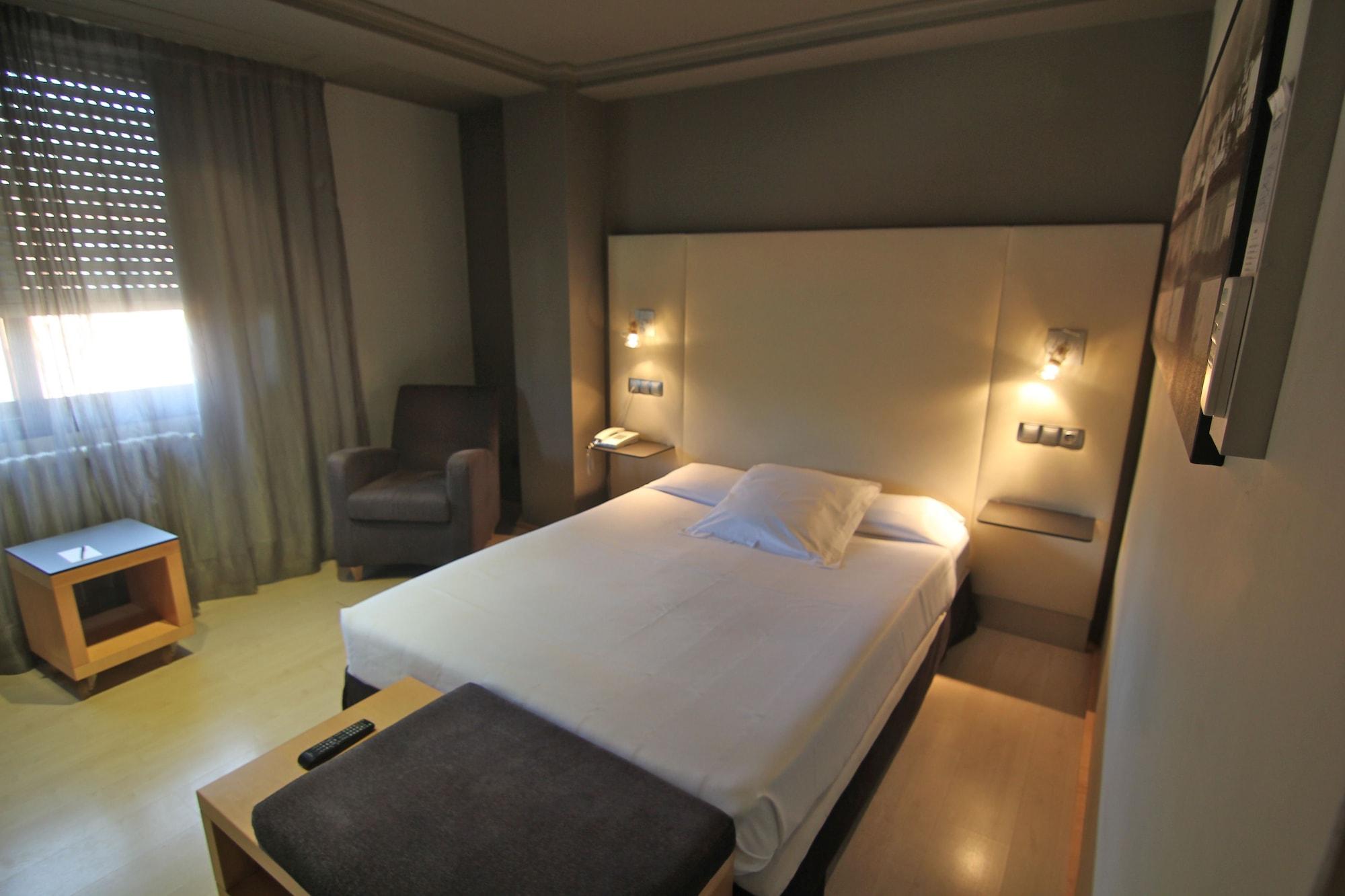 Hotel Almirante Ferrol Eksteriør bilde