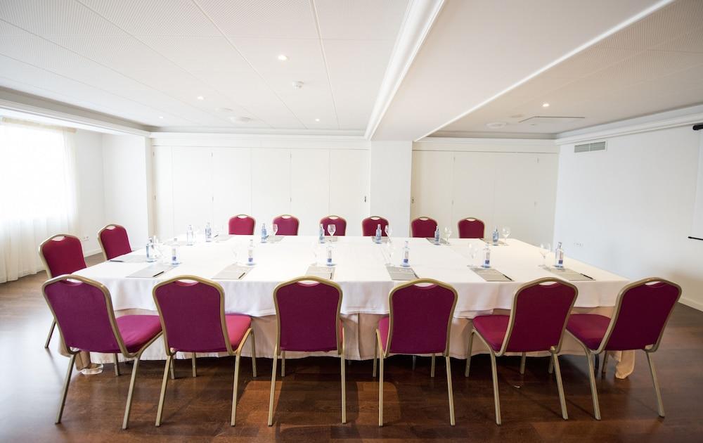Hotel Almirante Ferrol Eksteriør bilde