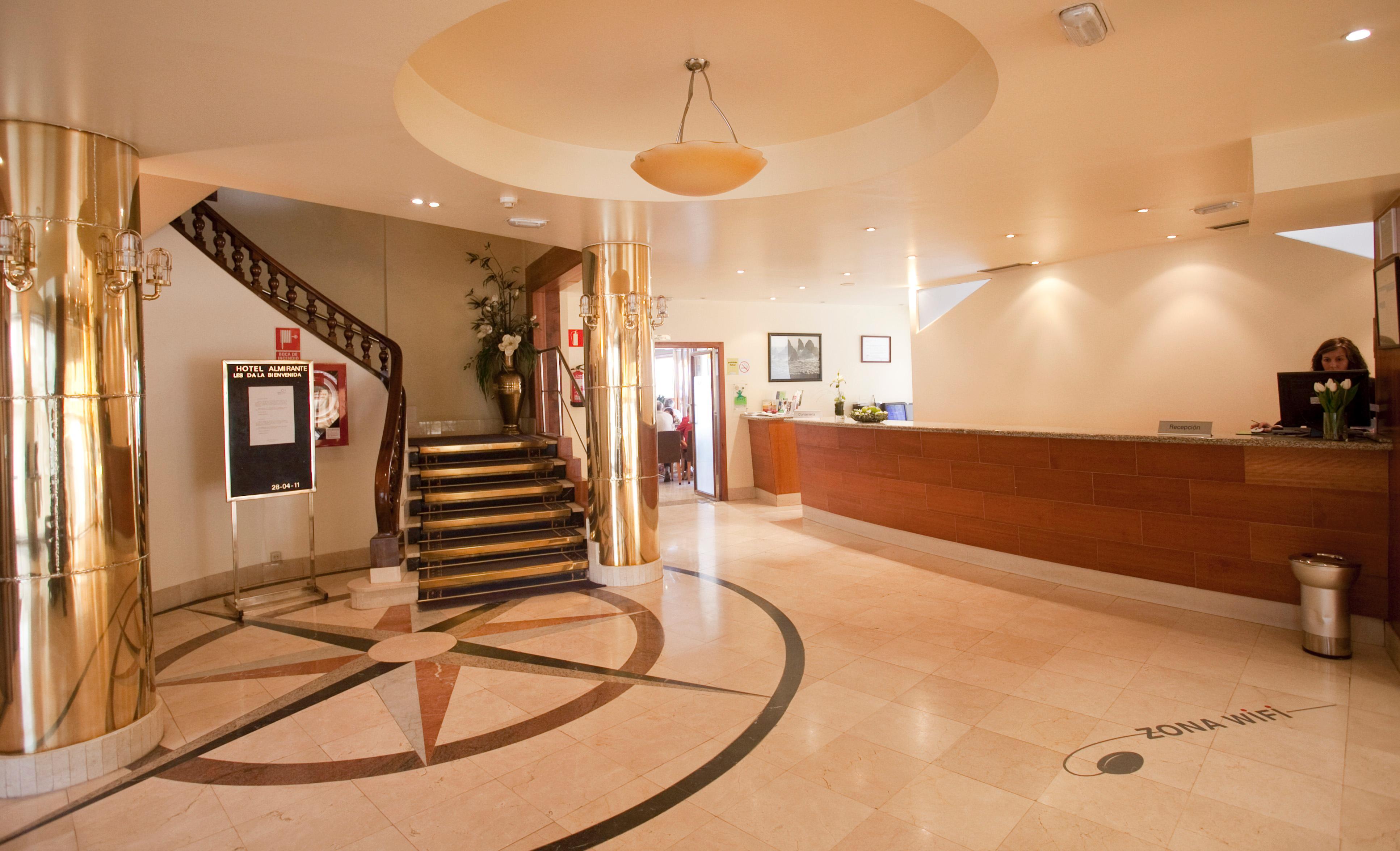 Hotel Almirante Ferrol Eksteriør bilde
