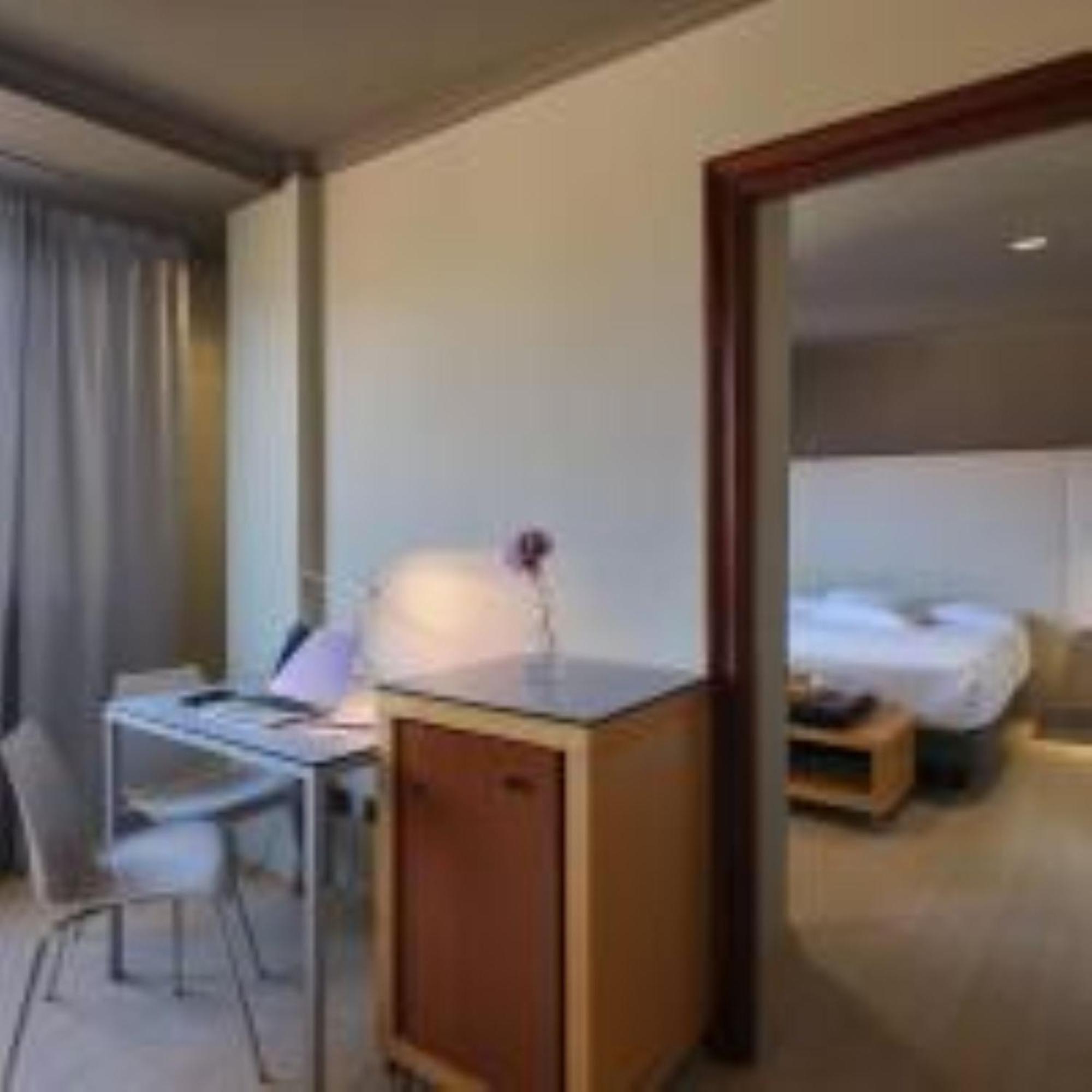 Hotel Almirante Ferrol Eksteriør bilde